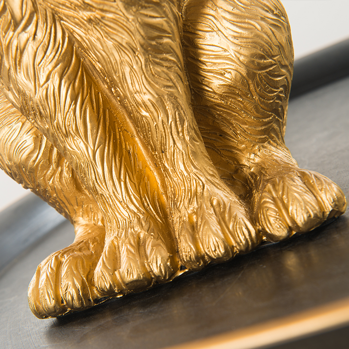 detail gouden konijn tafellamp